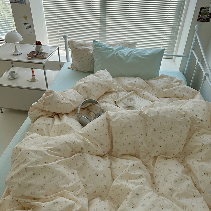 91家纺网 家纺一手货源 找家纺 尺素 2024新款韩国ins风全棉印花四件套田园花卉双人碎花被套学生宿舍1.2三件套纯色加大床单1.8床笠 露华浓（冰沙绿）