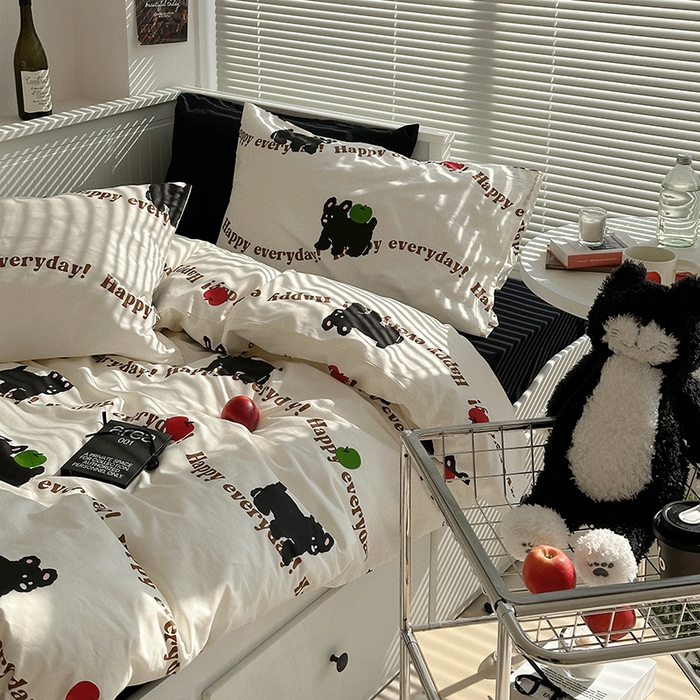 91家纺网 家纺一手货源 找家纺 尺素 2025年春夏新款全棉卡通四件套纯棉双人被套纯色床单床笠三件套儿童床上用品 纯爱小狗 黑