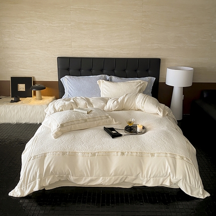 MIU缪家居 2024新款雕花牛奶绒四件套-自由之蝶 自由之蝶-奶白