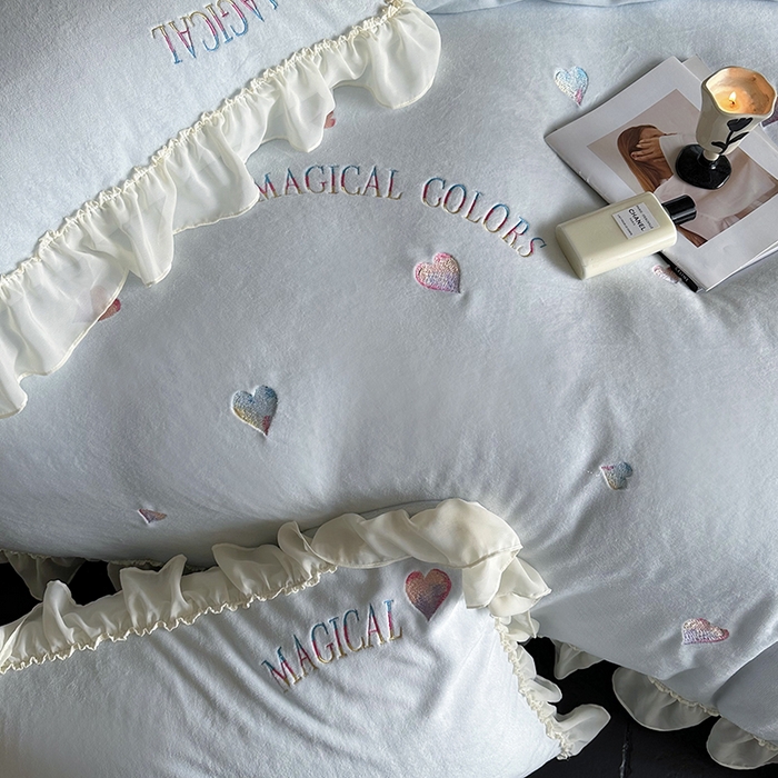 91家纺网 家纺一手货源 找家纺 MIU缪家居 2024新款加厚牛奶绒四件套-魔法之旅 魔法之旅-幻蓝