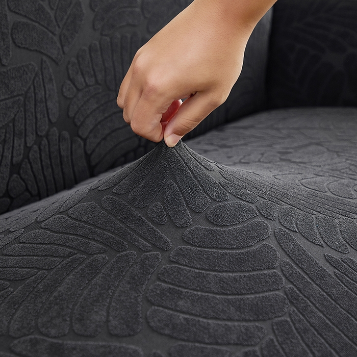 91家纺网 家纺一手货源 找家纺 共鸣沙发套 2024新款臻品提花系列沙发套（裙摆款织叶花系） 织叶碳灰