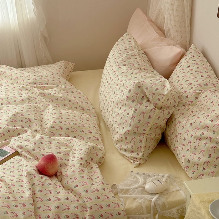 91家纺网 家纺一手货源 找家纺 韩国纯棉ins风小碎花田园风四件套花卉活性印花小清新被套纯色加大床单1.8床笠混搭风纯色印花枕套 一朵春光（奶黄）