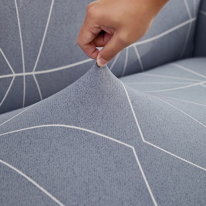 91家纺网 家纺一手货源 找家纺 共鸣沙发套 2024新款牛奶丝系列沙发套（裙摆款） 几何人生