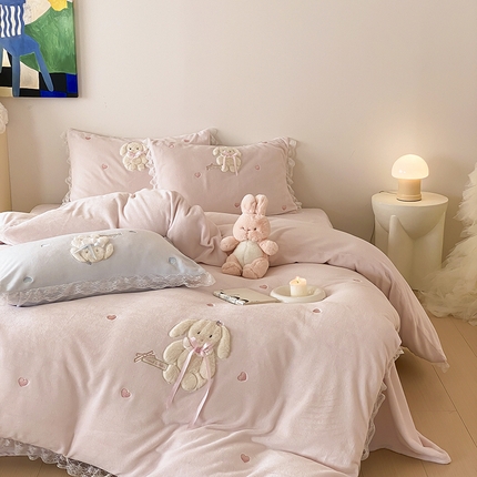 MIU缪家居 2024新款加厚牛奶绒四件套-伽百利-风格二 伽百利-粉色