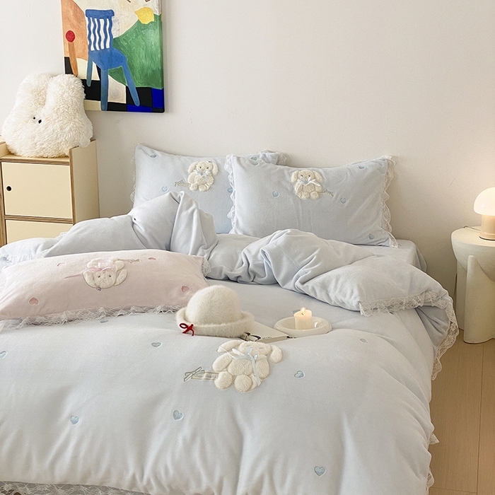 91家纺网 家纺一手货源 找家纺 （总）MIU缪家居 2024新款加厚牛奶绒四件套-伽百利-风格二