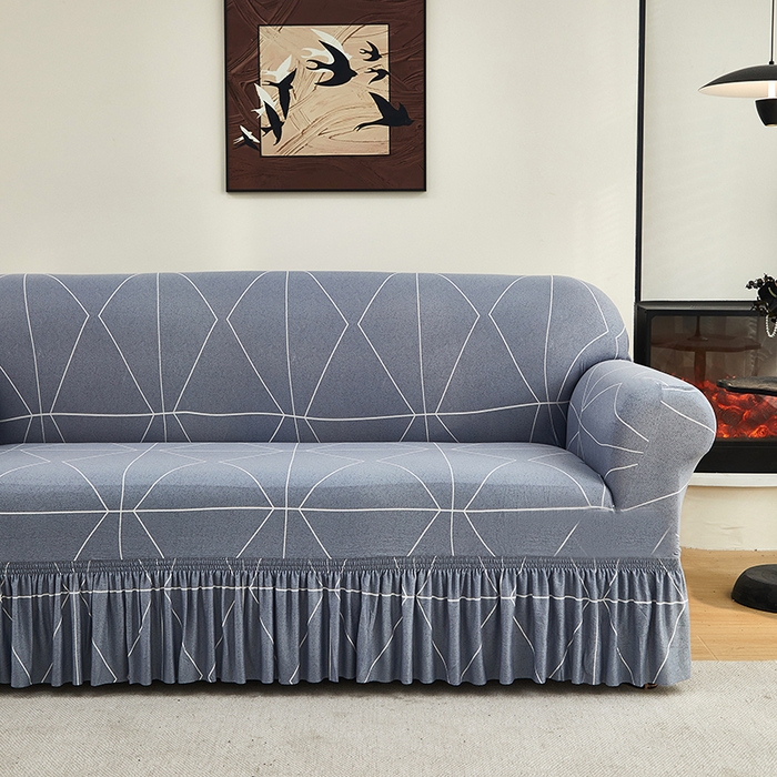 91家纺网 家纺一手货源 找家纺 共鸣沙发套 2024新款牛奶丝系列沙发套（裙摆款） 几何人生