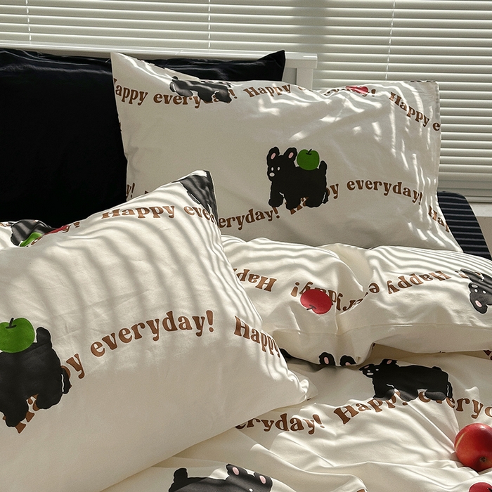 91家纺网 家纺一手货源 找家纺 尺素 2025年春夏新款全棉卡通四件套纯棉双人被套纯色床单床笠三件套儿童床上用品 纯爱小狗 黑