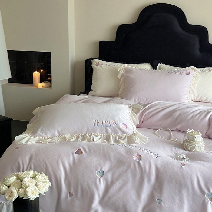 91家纺网 家纺一手货源 找家纺 （总）MIU缪家居 2024新款加厚牛奶绒四件套-魔法之旅