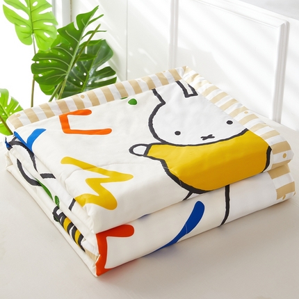 91家纺网 家纺一手货源 找家纺 总 黛妮雅2025卡通小黄鸭正版授权全棉夏凉被(提供买家秀）