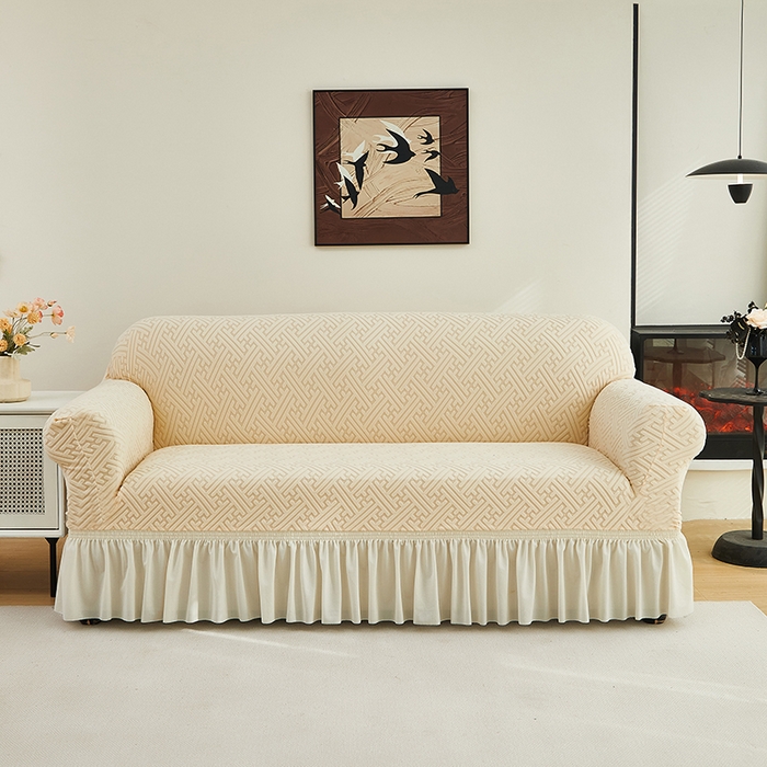 91家纺网 家纺一手货源 找家纺 共鸣沙发套 2024新款拉绒提花系列沙发套（裙摆款） 拉绒米黄