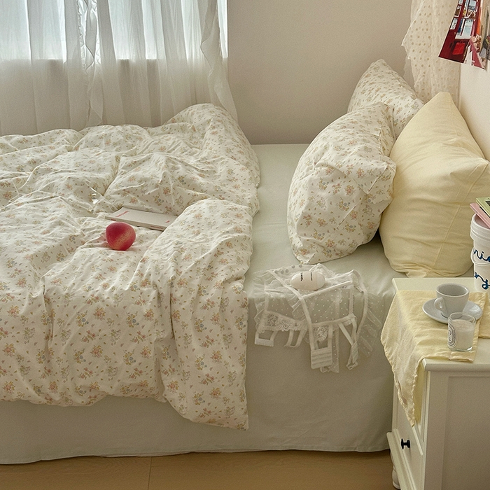 91家纺网 家纺一手货源 找家纺 尺素 2024新款韩国纯棉ins风小碎花四件套花卉田园被套纯色加大床单1.8床笠混搭风纯色印花枕套 春野（冰沙绿）