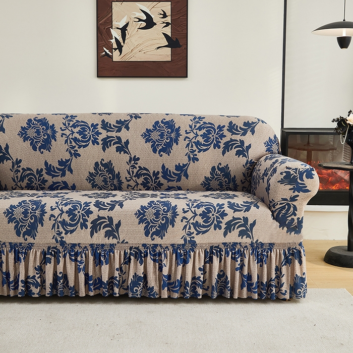 91家纺网 家纺一手货源 找家纺 共鸣沙发套 2024新款牛奶丝系列沙发套（裙摆款） 简欧