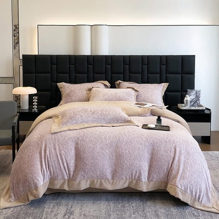 91家纺网 家纺一手货源 找家纺 （总）若未家居 LOVEWE HOUSE 2025新款260克全消光牛奶绒数码活性印染四件套