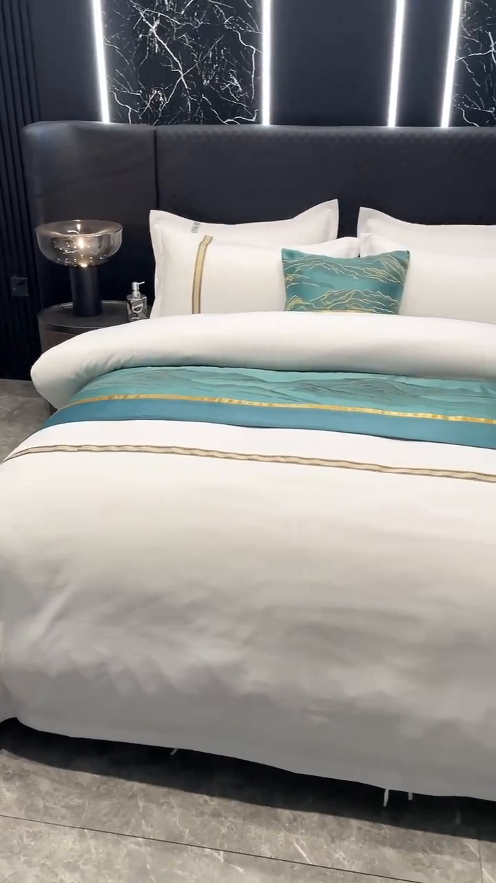 91家纺网 家纺一手货源 找家纺 中乾酒店布草工厂店 2024新款120克加密织带款酒店磨毛四件套 繁花似锦