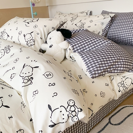 91家纺网 家纺一手货源 找家纺 玉元坊 2025年新款三丽鸥系列全棉纯棉简约基础款四件套三件套--帕恰狗简约款式 简约款-线条帕恰狗