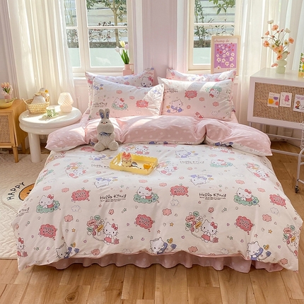 91家纺网 家纺一手货源 找家纺 玉元坊 2025年新款三丽鸥系列全棉纯棉简约基础款四件套三件套--凯蒂猫简约款式 甜心kt 简约款