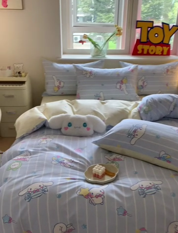 91家纺网 家纺一手货源 找家纺 玉元坊 2025年新款三丽鸥系列全棉纯棉简约基础款四件套三件套--大耳狗简约款式 星星大耳狗【简约款】