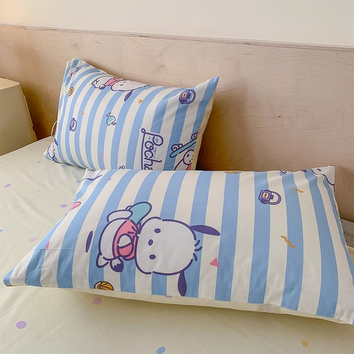 91家纺网 家纺一手货源 找家纺 玉元坊 2025年新款三丽鸥系列全棉纯棉简约基础款四件套三件套--帕恰狗简约款式 条纹帕恰狗【简约款式】