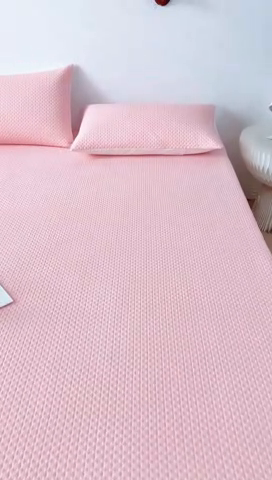 91家纺网 家纺一手货源 找家纺 小萌虎 2024新款华夫防水夹棉床笠 华夫-玉粉