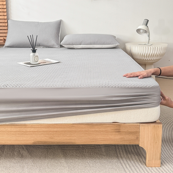 91家纺网 家纺一手货源 找家纺 小萌虎 2024新款华夫防水夹棉床笠 华夫-高级灰