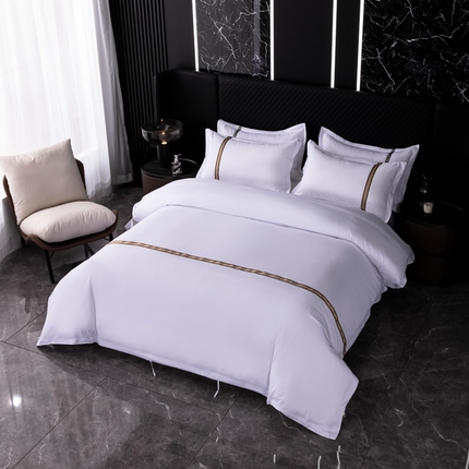 91家纺网 家纺一手货源 找家纺 中乾酒店布草工厂店 2024新款120克加密织带款酒店磨毛四件套 繁花似锦