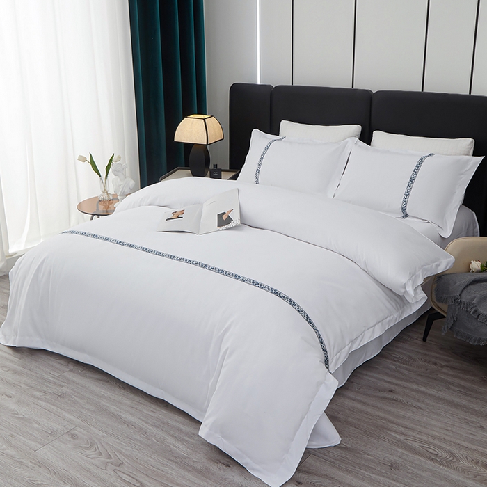 91家纺网 家纺一手货源 找家纺 中乾酒店布草工厂店 2024新款加厚磨毛140克涤纶面料酒店舒适四件套 青花瓷