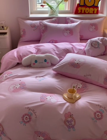 91家纺网 家纺一手货源 找家纺 玉元坊 2025年新款三丽鸥系列全棉纯棉简约基础款四件套三件套--美乐蒂简约款式 小兔美乐蒂【简约款】