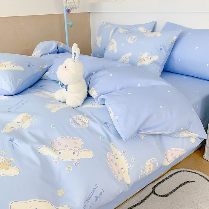 91家纺网 家纺一手货源 找家纺 玉元坊 2025年新款三丽鸥系列全棉纯棉简约基础款四件套三件套--大耳狗简约款式 简约款-蛋糕玉桂狗