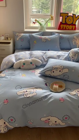 91家纺网 家纺一手货源 找家纺 玉元坊 2025年新款三丽鸥系列全棉纯棉简约基础款四件套三件套--大耳狗简约款式 甜品玉桂狗【简约款】