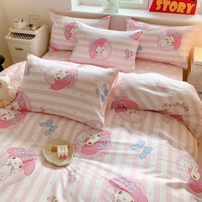 91家纺网 家纺一手货源 找家纺 玉元坊 2025年新款三丽鸥系列全棉纯棉简约基础款四件套三件套--美乐蒂简约款式 甜甜美乐蒂【简约款】