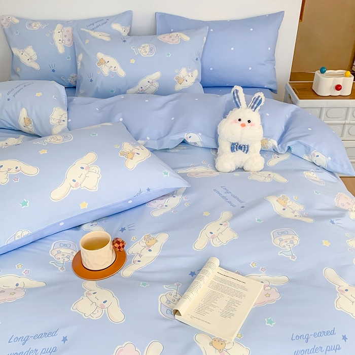 91家纺网 家纺一手货源 找家纺 玉元坊 2025年新款三丽鸥系列全棉纯棉简约基础款四件套三件套--大耳狗简约款式 简约款-蛋糕玉桂狗