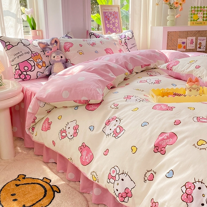 91家纺网 家纺一手货源 找家纺 玉元坊 2025年新款三丽鸥系列全棉纯棉简约基础款四件套三件套--凯蒂猫简约款式 公主kt 简约款