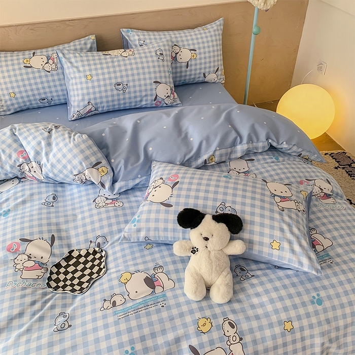 91家纺网 家纺一手货源 找家纺 玉元坊 2025年新款三丽鸥系列全棉纯棉简约基础款四件套三件套--帕恰狗简约款式 格子帕恰狗【简约款式】