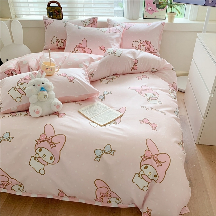 91家纺网 家纺一手货源 找家纺 玉元坊 2025年新款三丽鸥系列全棉纯棉简约基础款四件套三件套--美乐蒂简约款式 简约-蝴蝶结美乐蒂