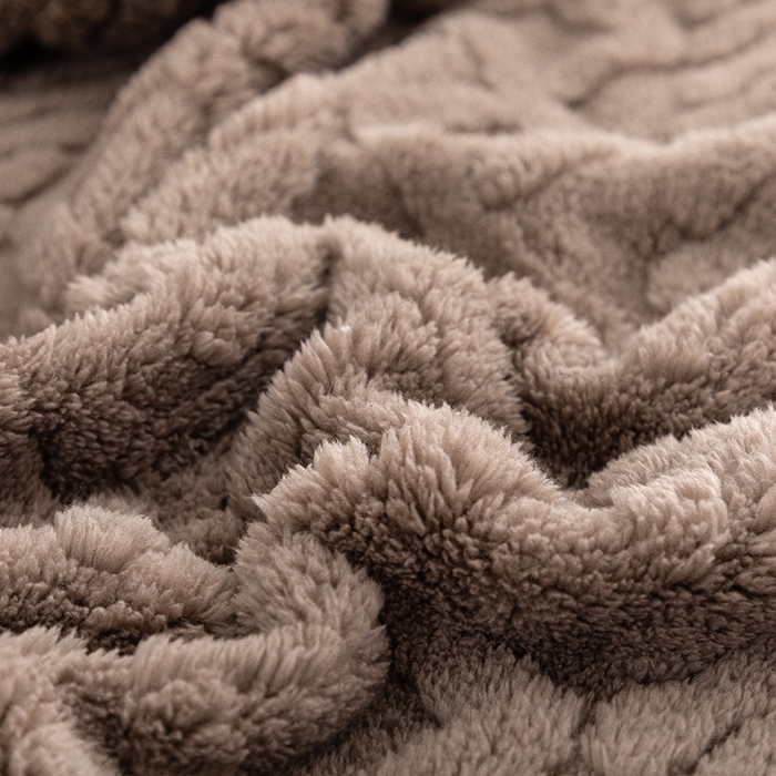 91家纺网 家纺一手货源 找家纺 2026新款舒棉绒沙发巾 咖啡