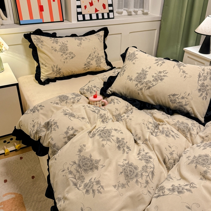 91家纺网 家纺一手货源 找家纺 宅家居 2025新款轻法式小香风灯芯绒四件套提花立体韩版花边牛奶绒三件套-实拍风 牡丹