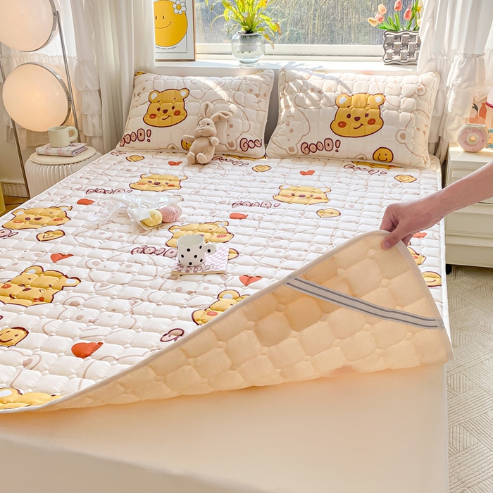 91家纺网 家纺一手货源 找家纺 萌飞 2024新款全棉棉花床垫 欢乐萌熊