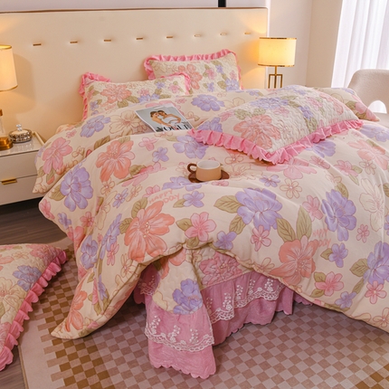 91家纺网 家纺一手货源 找家纺 （总）（买家秀 爆款不断货）A类母婴级双层蕾丝花边床裙床盖三件套牛奶绒床盖三件套萱花绒床护垫牛奶绒床褥卡通