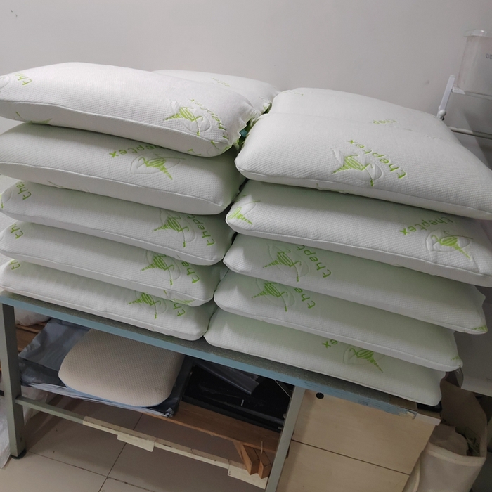 91家纺网 家纺一手货源 找家纺 （总）芯丝路枕业 2024新款提花针织空气层零压力深睡眠护颈枕