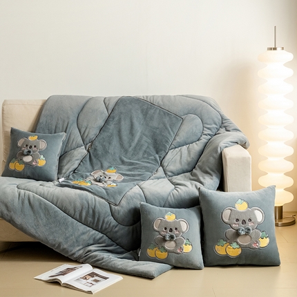 雷人家纺 2024新款A类加厚加重贴布绣牛奶绒抱枕被 柿柿如意星光灰