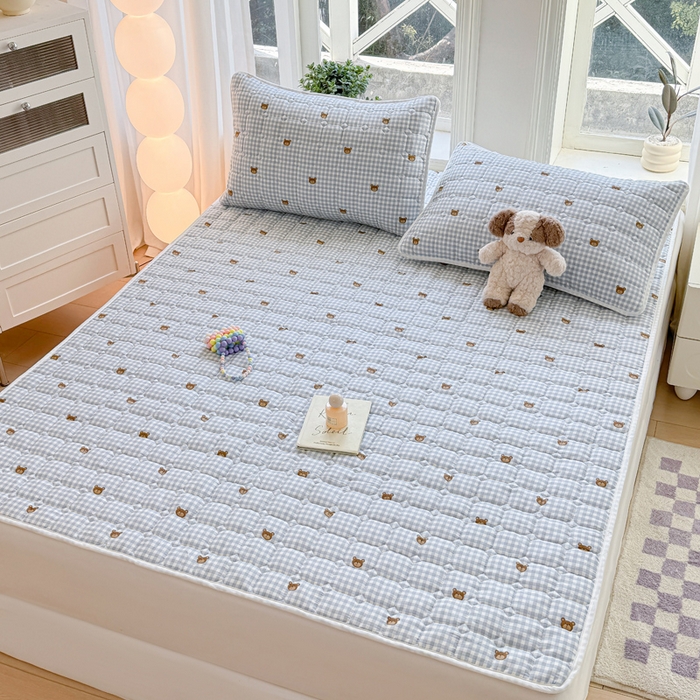 91家纺网 家纺一手货源 找家纺 萌飞 2024新款全棉棉花床垫 格子熊仔-蓝