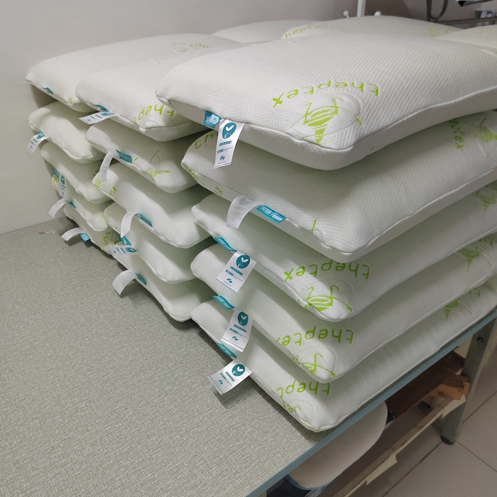 91家纺网 家纺一手货源 找家纺 （总）芯丝路枕业 2024新款提花针织空气层零压力深睡眠护颈枕