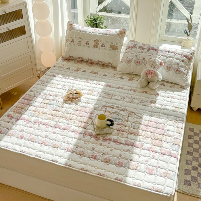 91家纺网 家纺一手货源 找家纺 萌飞 2024新款全棉棉花床垫 爱心萝莉熊