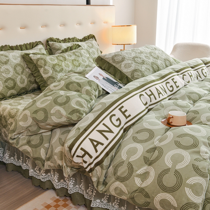 91家纺网 家纺一手货源 找家纺 （买家秀 爆款不断货）A类母婴级双层蕾丝花边床裙床盖三件套牛奶绒床盖三件套萱花绒床护垫牛奶绒床褥卡通 花边-宝利格