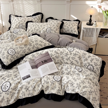91家纺网 家纺一手货源 找家纺 鑫利来家纺 2025新款法式花边赫本风水洗棉四件套 赫本风-澜音花香