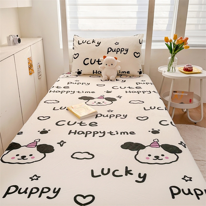 91家纺网 家纺一手货源 找家纺 多品家纺 2025新款超柔水洗棉ins风学生宿舍单品床笠 字母家园