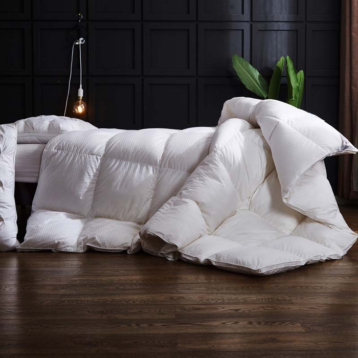 91家纺网 家纺一手货源 找家纺 静若居羽绒被壳 2025新款全棉贡缎条纹羽绒被壳-条纹 白色