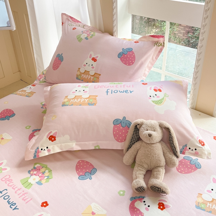 91家纺网 家纺一手货源 找家纺 莱通家纺 2025春夏新款12868印花单枕套 奇趣欢乐园