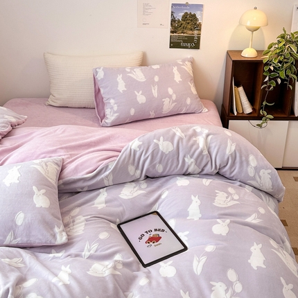 91家纺网 家纺一手货源 找家纺 （总）（买家秀爆款不断货）A类母婴级牛奶雕花绒四件套珊瑚绒小香风牛奶绒四件套雪花绒四件套雕花牛奶绒四件套白