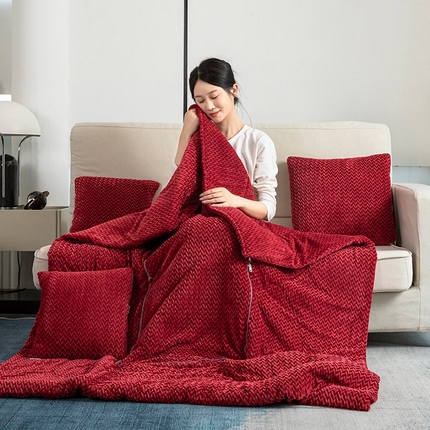 91家纺网 家纺一手货源 找家纺 雷人家纺 2023新款时尚塔芙绒多功能加厚抱枕被 贵族气息-酒红